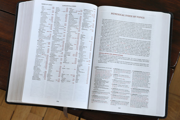 Zondervan NIV, Thompson Chain-Reference Bible, Large Print, Bonded Leather, Black