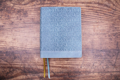 Zondervan NIV, Journal the Word Bible, Large Print, Teal Leathersoft
