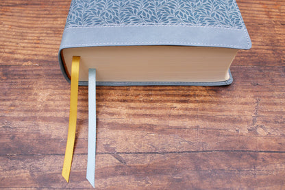 Zondervan NIV, Journal the Word Bible, Large Print, Teal Leathersoft