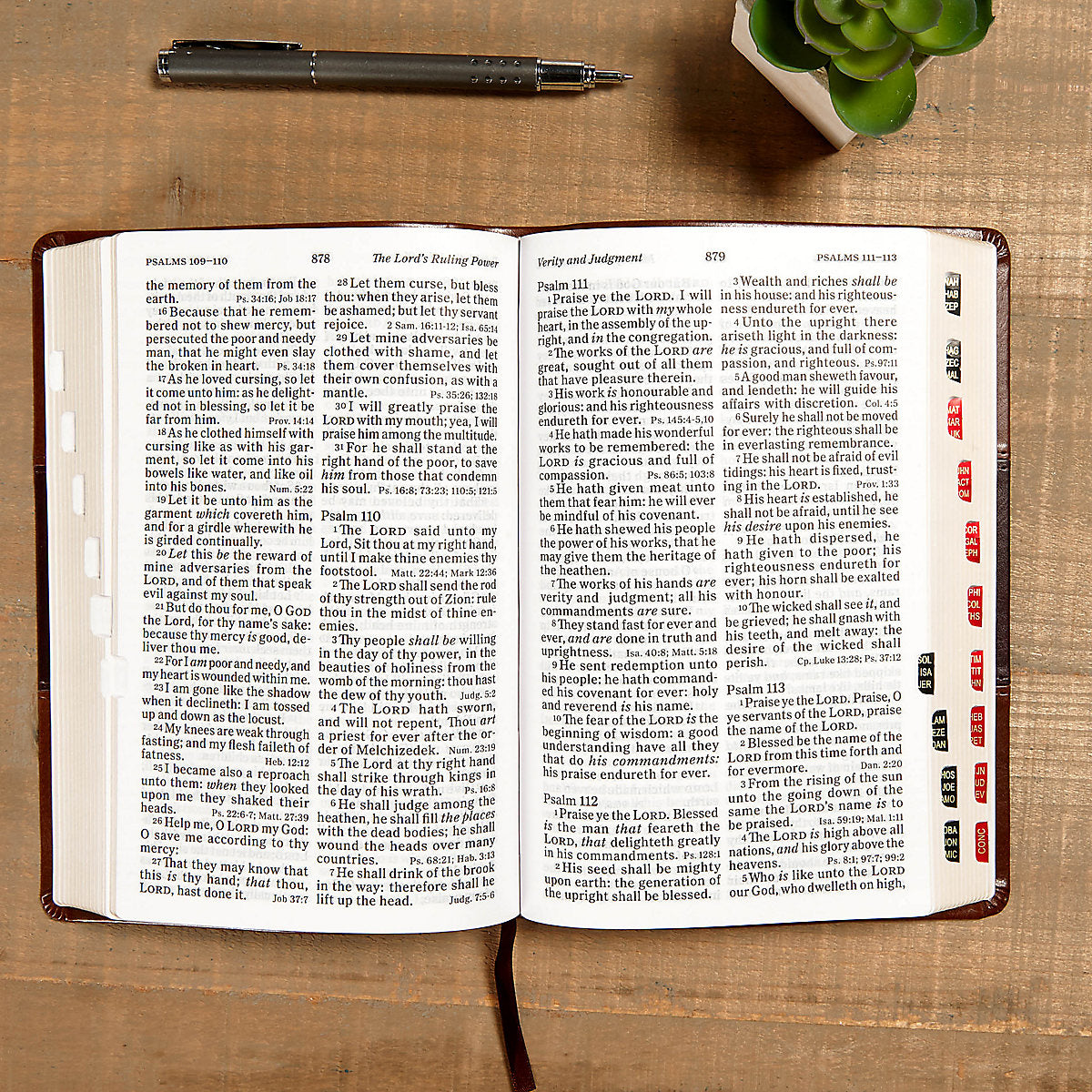Holman KJV - Large Print Personal Size Reference Bible - Leathertouch®